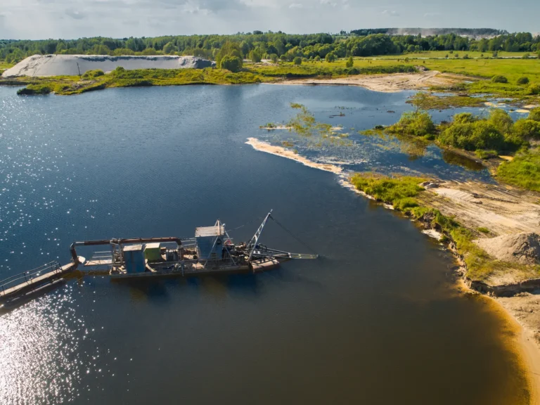 Compact yet Powerful Advantages of Small Dredging Equipment